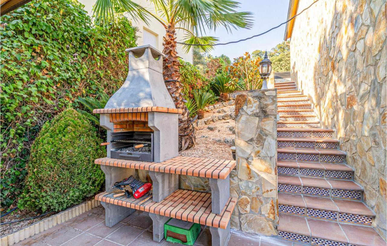 Stunning Home In Palafolls Bagian luar foto
